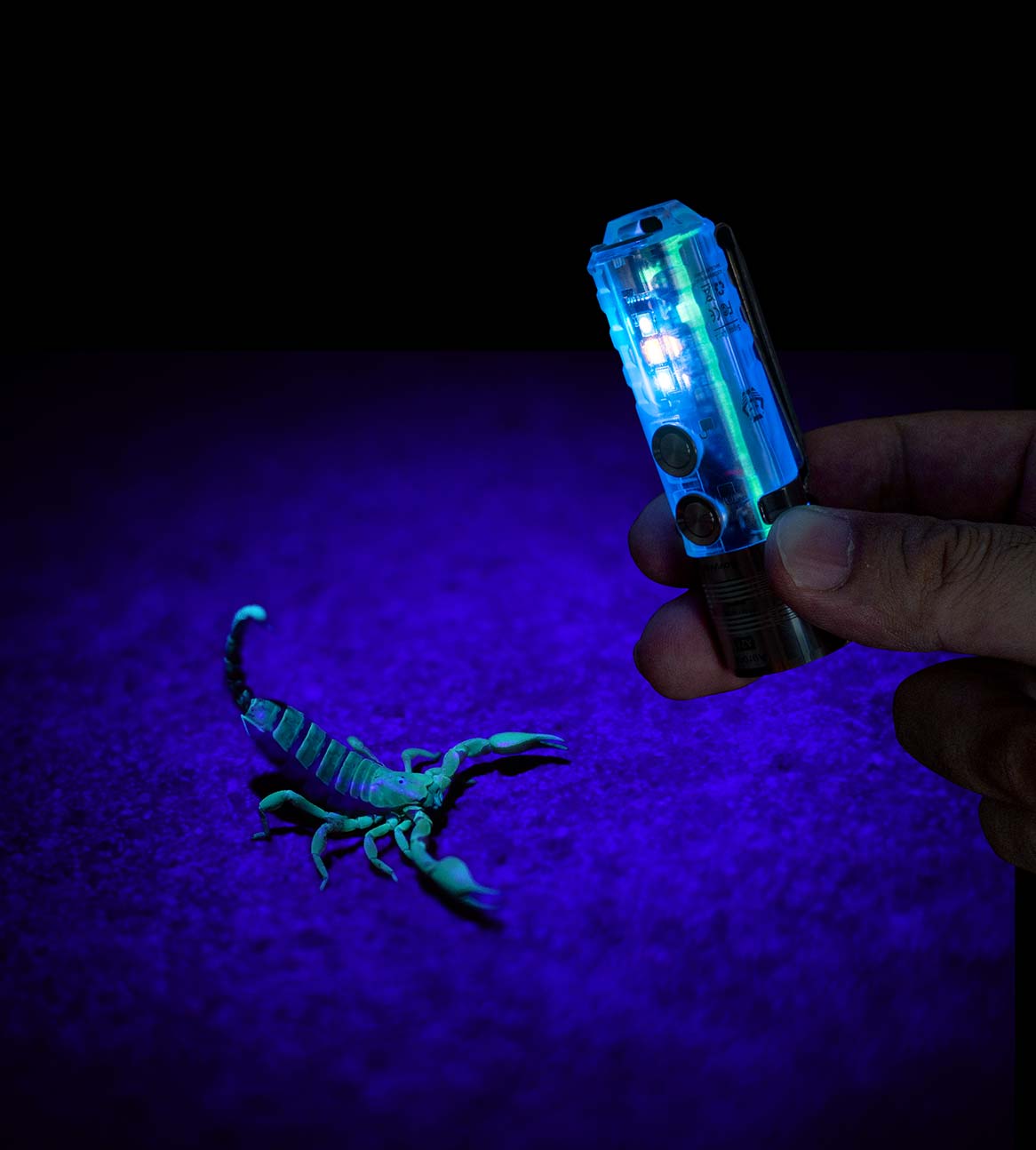 RovyVon Aurora A26 USB-C EDC Pocket Thrower Flashlight