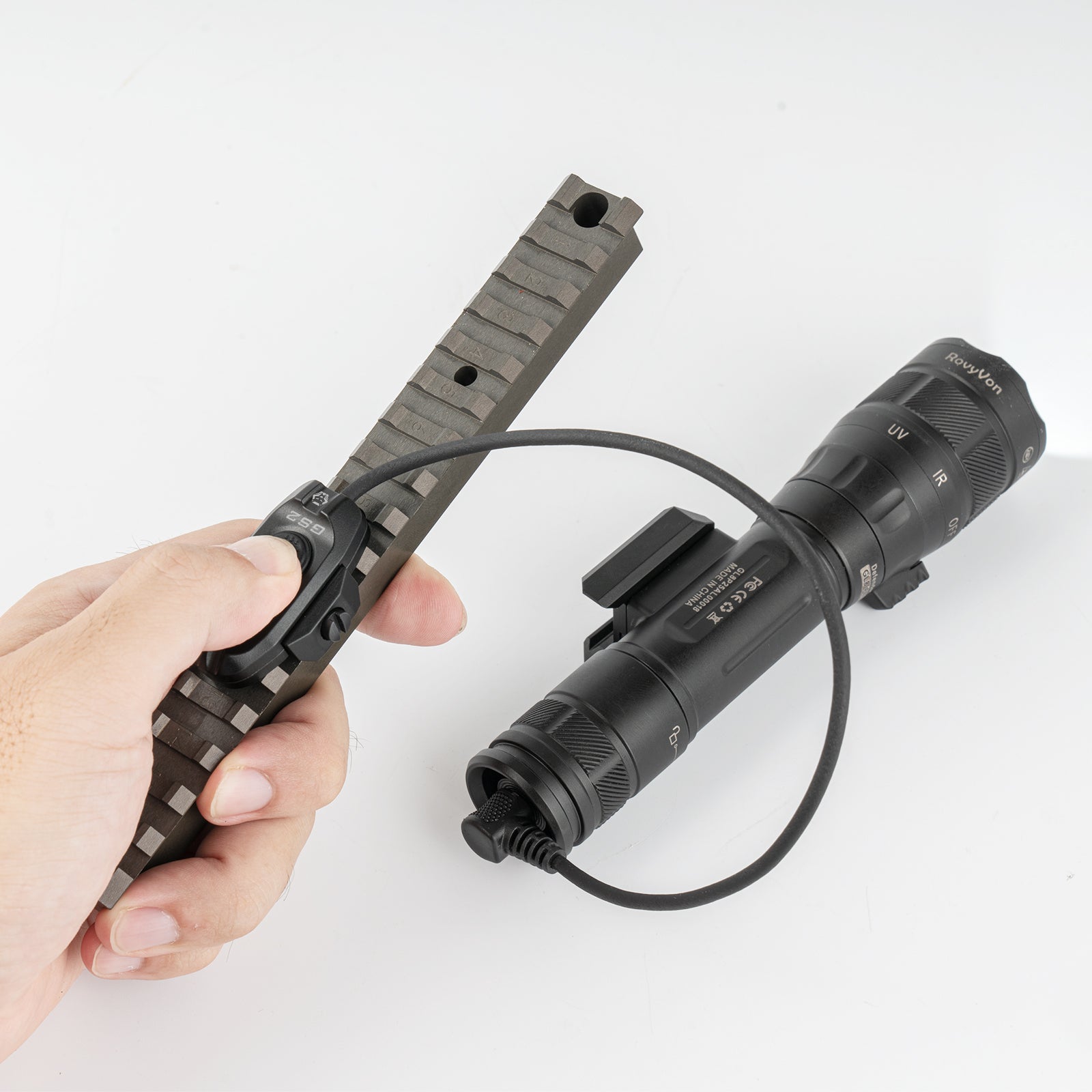 Image of RovyVon GS2 Single-Cable Remote Switch