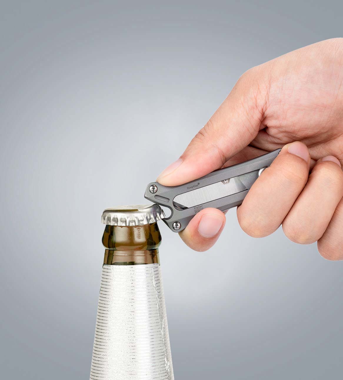 Valor V20 Universal-Taschenmesser aus Titan