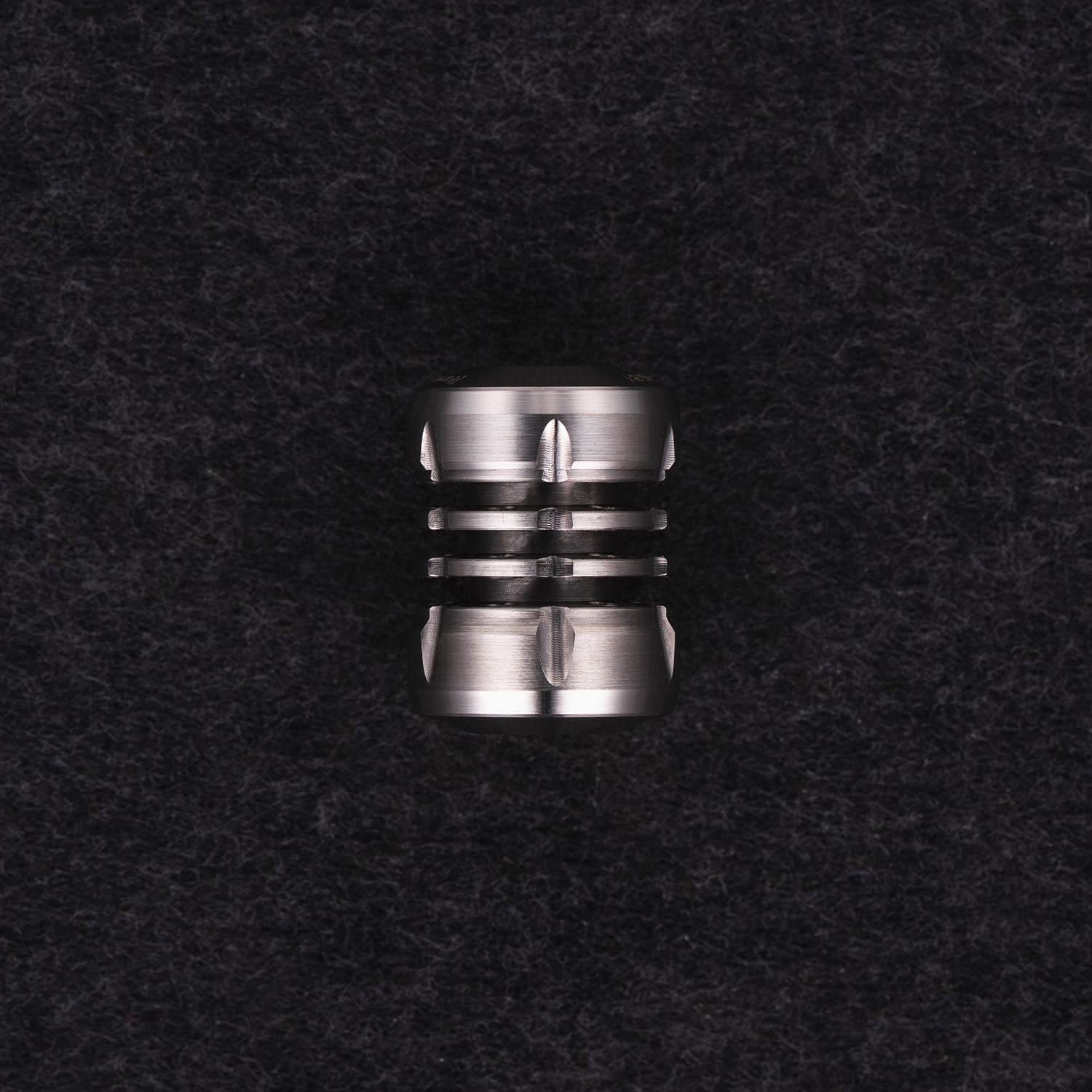Image of RovyVon Ti Walker EDC Titanium Bead