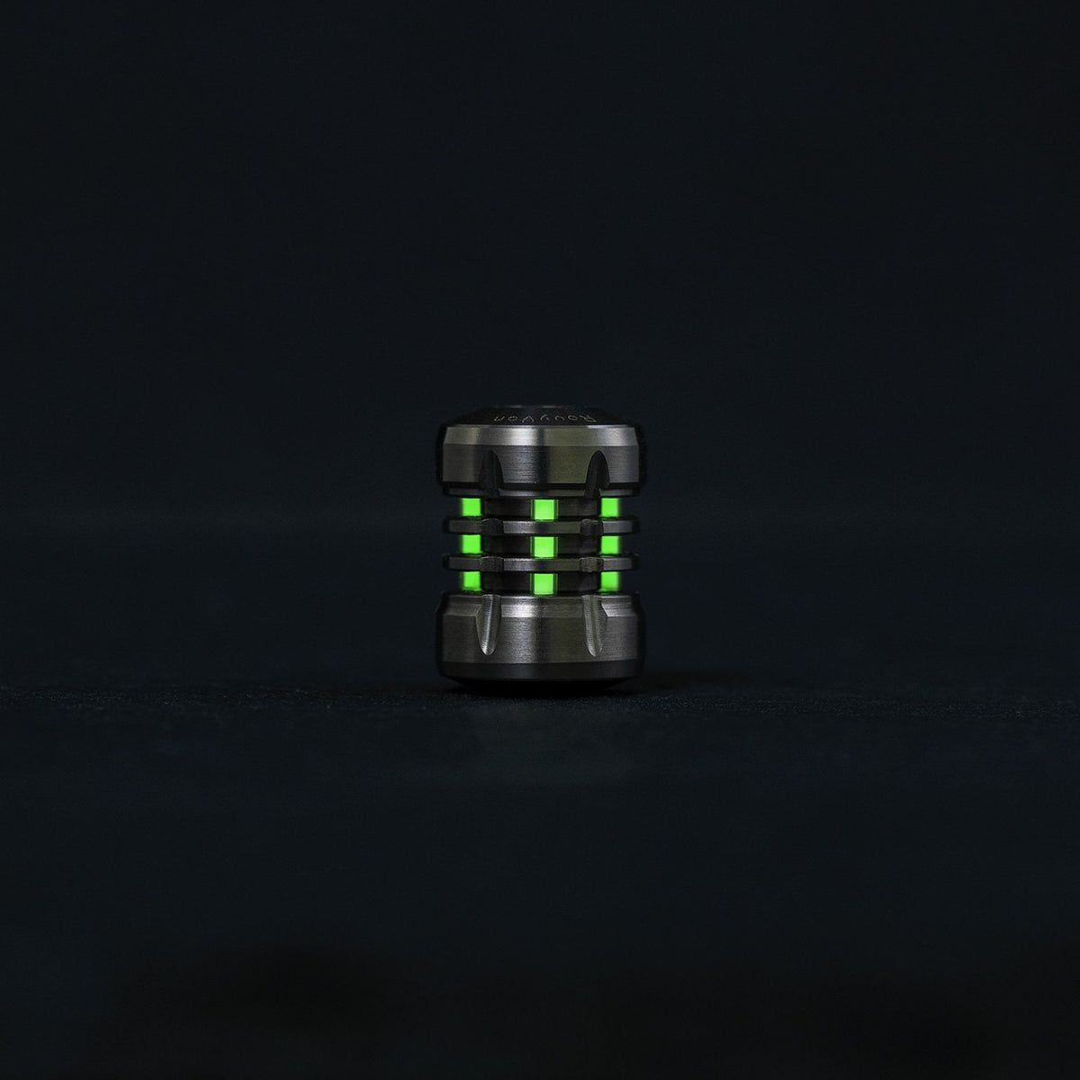 Tritium Rovyvon RovyVon Ti Walker EDC Titanium Bead