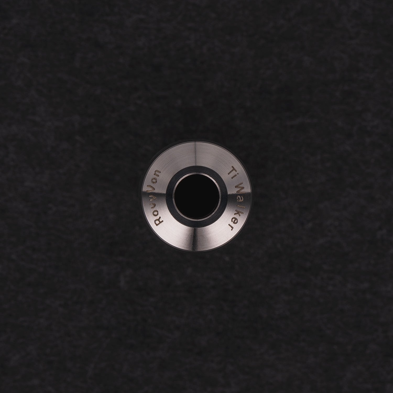 Image of RovyVon Ti Walker EDC Titanium Bead