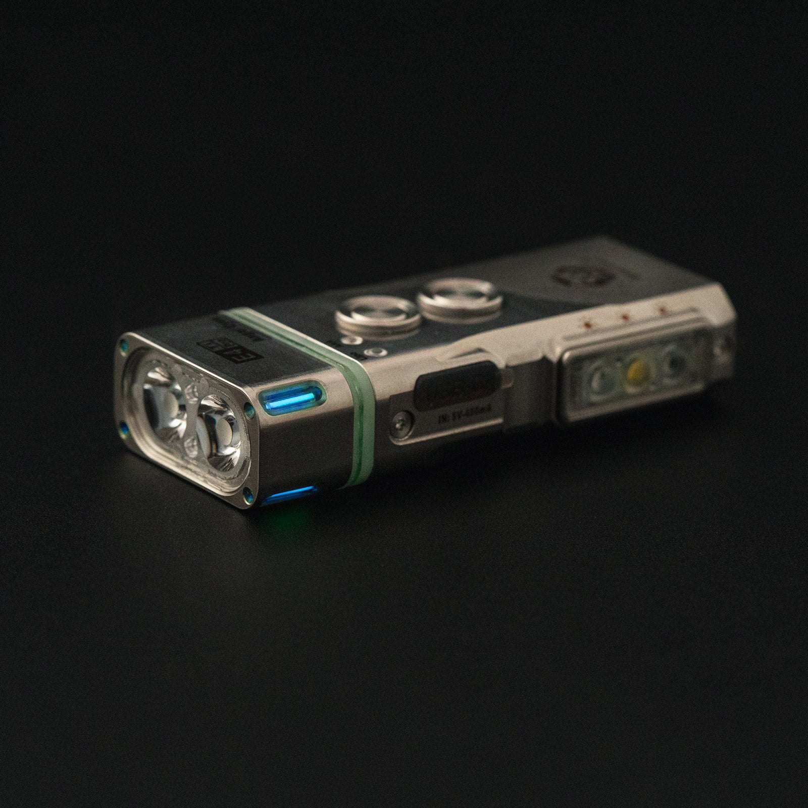 Image of RovyVon Angel Eyes E4 Pro Titanium Keychain Flashlight